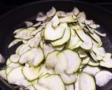 すごく美味しいズッキーニのソテー作り方1写真
