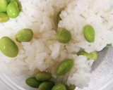 枝豆ごはんとハムちーおにぎらず◆作り方1写真