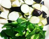 簡単♪ナスとピーマンの和風キーマカレー作り方1写真
