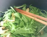 水菜と油揚げの味噌汁作り方1写真