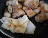 豚バラ肉と大根の煮物作り方3写真