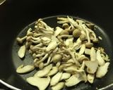 エリンギとシメジの炒めそば作り方2写真