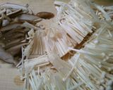 簡単ごちそう♪松茸ときのこのお吸い物！作り方1写真