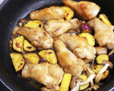 手羽元とさつま芋の甘辛てり焼き作り方7写真