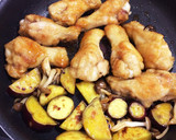 手羽元とさつま芋の甘辛てり焼き作り方8写真