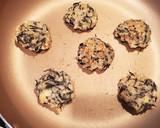 離乳食 豆腐とひじきのもちもち焼き♪作り方4写真