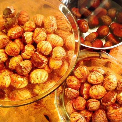 こ*ん様 【誰でも購入どうぞ❣️】生栗の皮をむいて真空冷凍保存1.5kg以上 食品 よ*よ様 【誰でも購入どうぞ❣️】生栗の皮をむいて真空冷凍保存