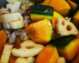 カボチャとレンコンの地鶏煮込み作り方6写真