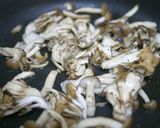 豚肉の辛子醤油炒め作り方2写真
