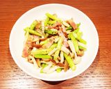 3分で!アスパラとしめじ炒め作り方5写真