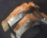 秋鮭と牡蠣の濃厚クリーム煮込み作り方4写真