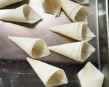 ワンタンの皮deとんがりコーン作り方6写真