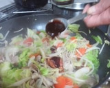 鶏のから揚げ入りの野菜炒め、まず焼きそば作り方6写真