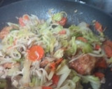 鶏のから揚げ入りの野菜炒め、まず焼きそば作り方10写真