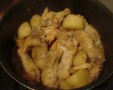 手羽元のゴマ味噌煮作り方3写真