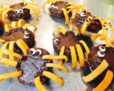 ハロウィン簡単チョコパイのスパイダー作り方4写真