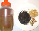 朝食に最適♪松の実くるみ黒ゴマのトースト作り方1写真