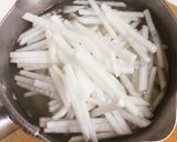 今日の朝食 大根の味噌汁作り方1写真