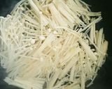 3分で出来る！えのきのペペロンチーノ作り方2写真