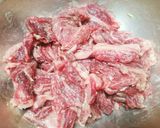 牛肉とキャベツのオイスター醤油炒め作り方1写真