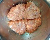 グツグツ♪ハンバーグのトマト煮込み作り方1写真