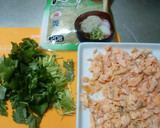 鮭と三つ葉のとろろ昆布混ぜご飯作り方1写真
