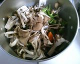 簡単！野菜たっぷり、鶏団子スープ作り方7写真