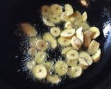 バナナチップとバナナの葉の鶏肉包み蒸し作り方9写真