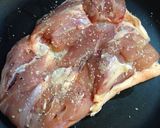 簡単メイン！肉汁たっぷりなチキンソテー作り方2写真