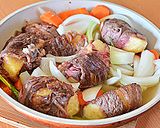 じゃが芋を牛肉で巻いた＊ビーフシチュー♪作り方5写真