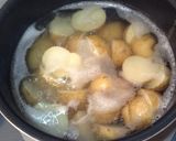 簡単！ 皮付き新ジャガの焦がしバター醤油作り方1写真