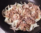 牛コマと玉ねぎの味噌炒め & 味噌汁作り方5写真