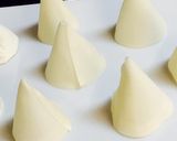 餃子の皮で簡単☆色々使える！プチコーン作り方2写真