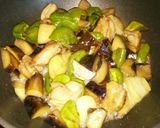 ★鶏モモ肉と茄子のピリ辛甘酢炒め★作り方4写真