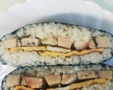 鶏ハムと卵焼きのおにぎらずです。作り方5写真