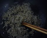 ちりめんと青菜の炒めふりかけ作り方3写真