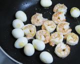 海老とうずら卵のワンポットホットサラダ作り方5写真