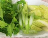 ☆セロリとちりめんじゃこ☆の炒め物作り方1写真