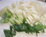 ごま油で美味しくなる味噌汁作り方1写真