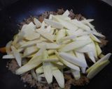 まこもたけとひき肉のオイスターソース炒め作り方5写真