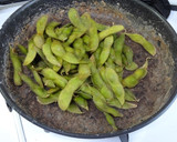 騙されて♡枝豆は、茹でずに蒸し焼き★作り方7写真