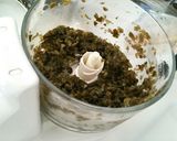 だしがら昆布で鶏とごぼうのそぼろ♡作り方1写真