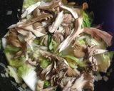 ピリ甘辛♪白菜と舞茸の鶏チリソース作り方4写真