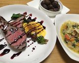 ご褒美に！ラムステーキ 赤ワインソース作り方10写真