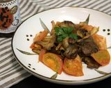 舞茸とトマトのにんにくドレッシング炒め作り方6写真