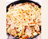 めんつゆだけ♡簡単すぎる焼きうどん作り方3写真