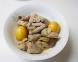 簡単！美味しい豚モツと鶏キンカンの煮込み作り方10写真