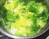 豚カツ用肉で白菜の簡単節約スープ煮込！作り方5写真