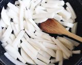カニカマと大根のバター醤油炒め作り方3写真