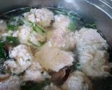 ◆ふわっほろり♪鶏つくねと春雨のスープ◆作り方5写真